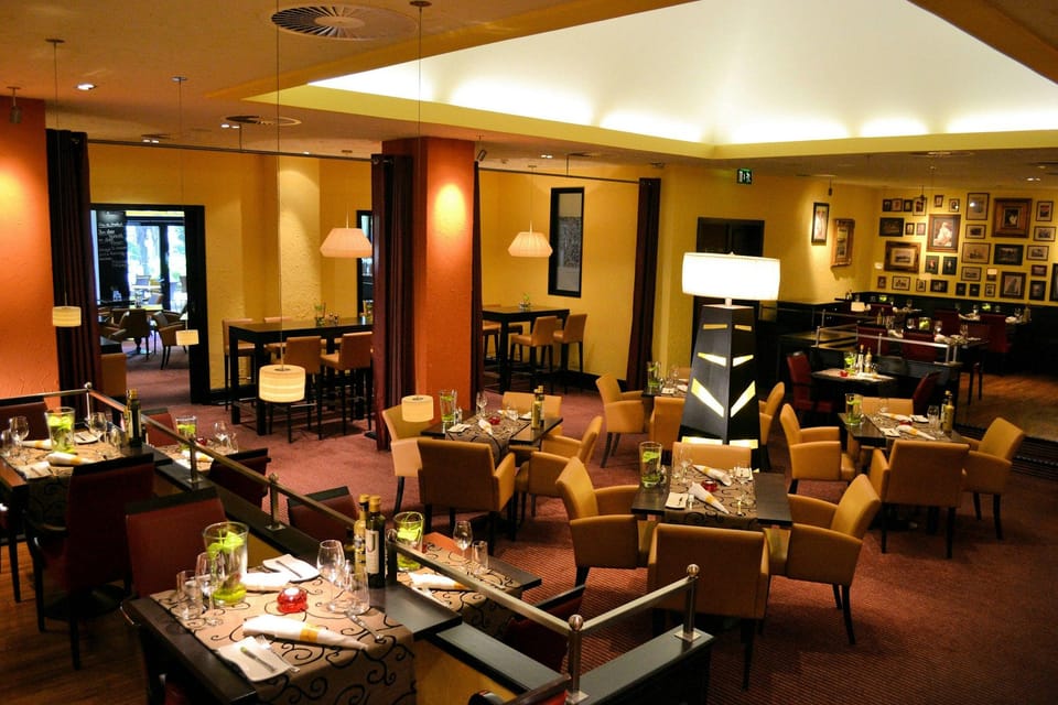 Courtyard by Marriott Duesseldorf Seestern Hotel in Dusseldorf