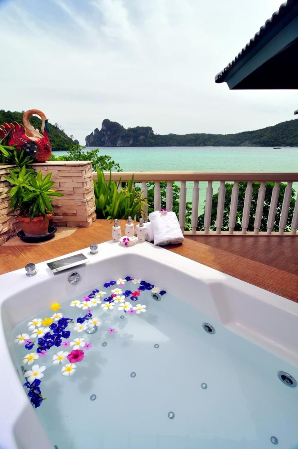 Phi Phi Island Cabana Hotel Hotel in Krabi Changwat