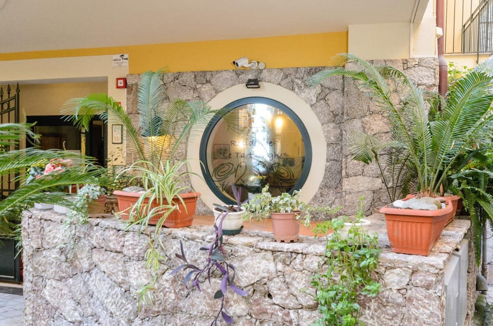 Residence le Tartarughe Apartment hotel in Letojanni