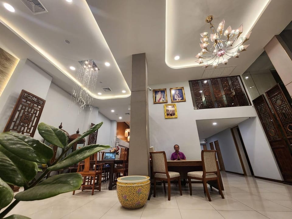 August Residence Hotel in Bangkok