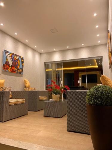 Mirante dos Anjos Suites Hotel in Vila Canaa