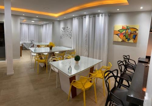 Mirante dos Anjos Suites Hotel in Vila Canaa