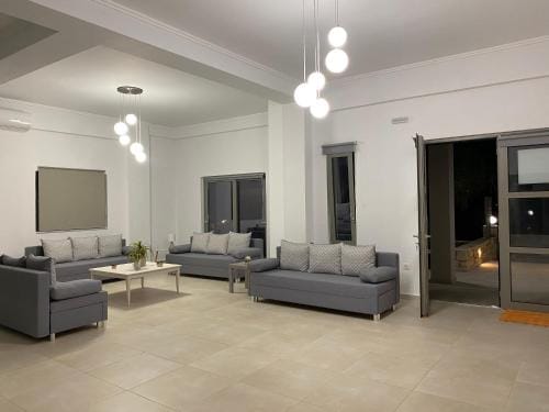 Golden Victory Hotel in Agia Marina