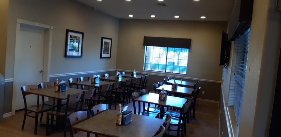 Cotulla Whitten Inn Hotel in Cotulla