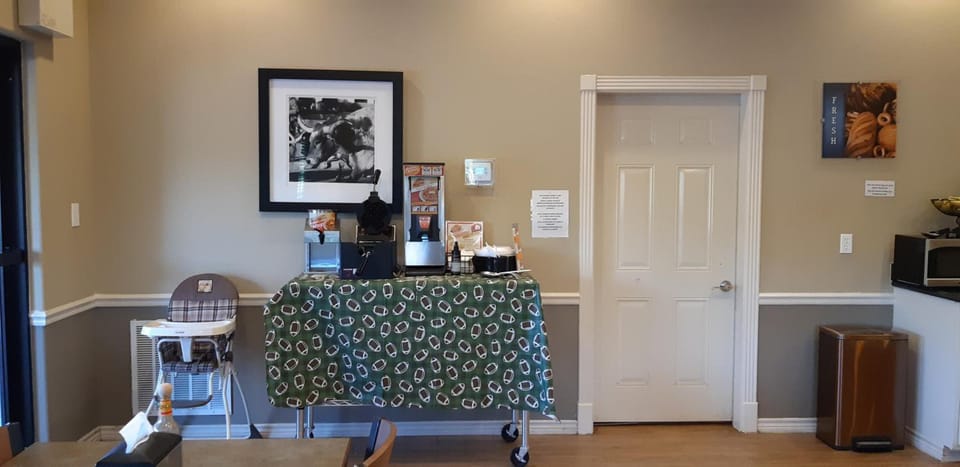 Cotulla Whitten Inn Hotel in Cotulla