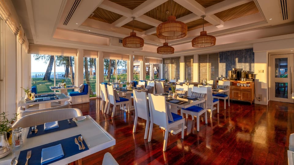 Dusit Thani Laguna Phuket Hotel Hotel in Choeng Thale