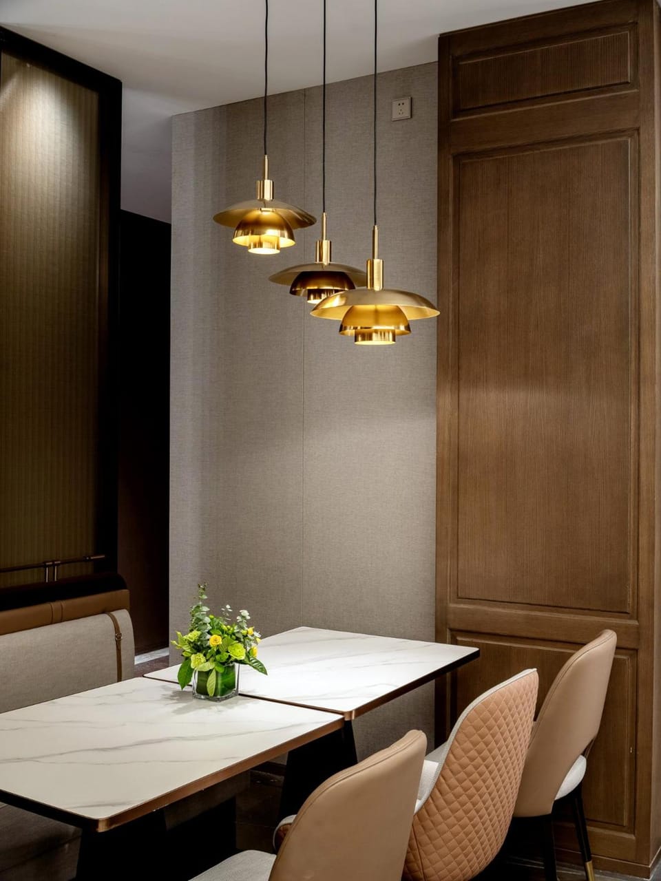 Shanghai Hotel Hotel in Hong Kong