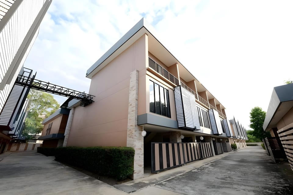 Sriracha Hotel And Spa Hotel in Chon Buri Changwat