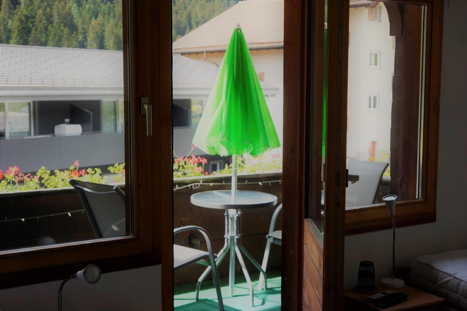 L'ANGOLO DEI SAPORI Hostel in Canton of Grisons
