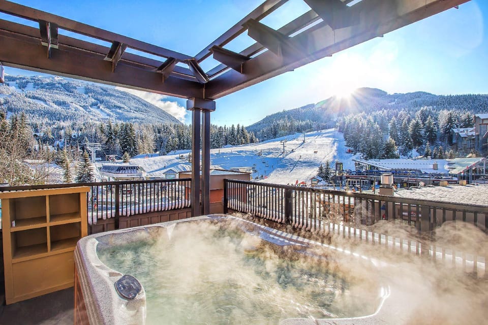 Sundial Boutique Hotel Hotel in Whistler