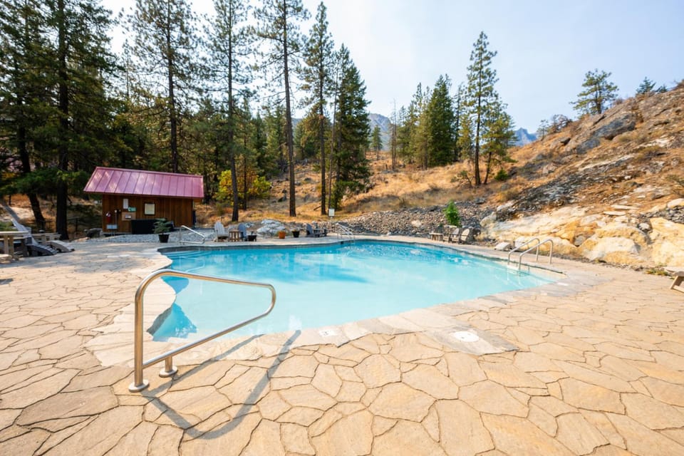 Sleeping Lady Mountain Resort Resort in Kittitas County