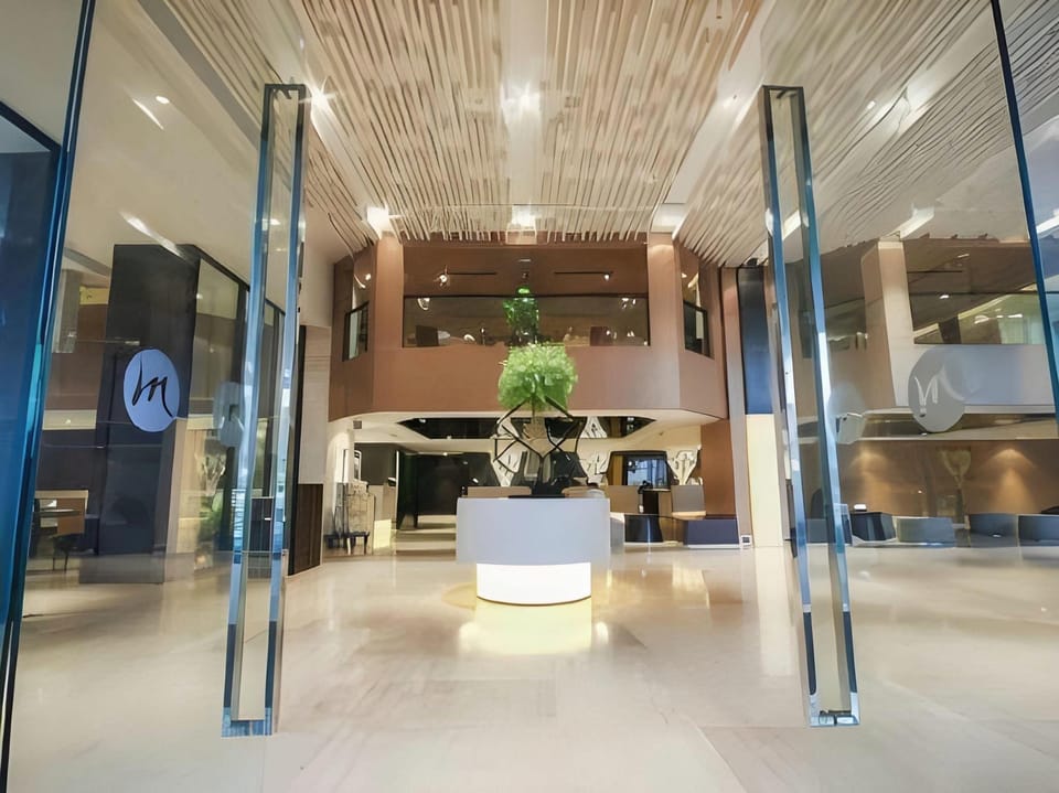 Pacific Palms Resort and Golf Club Hotel in West Covina