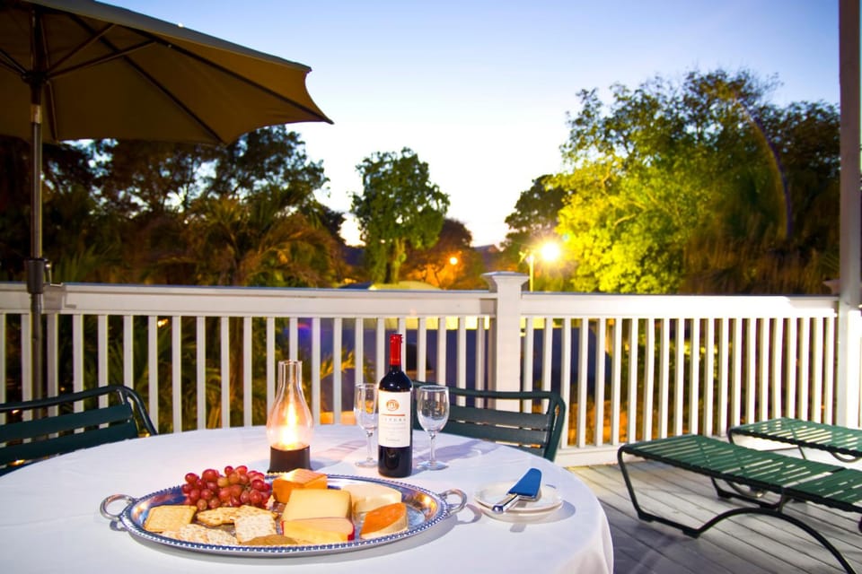 Simonton Court Historic Inn & Cottages Inn in Key West