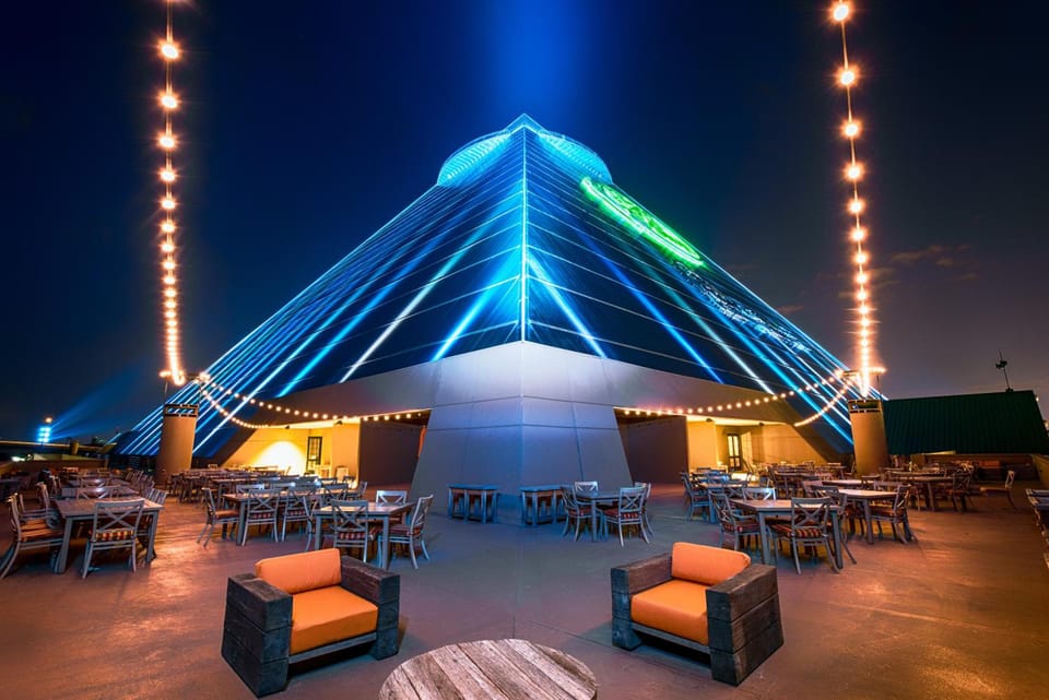 Big Cypress Lodge Resort in Mud Island
