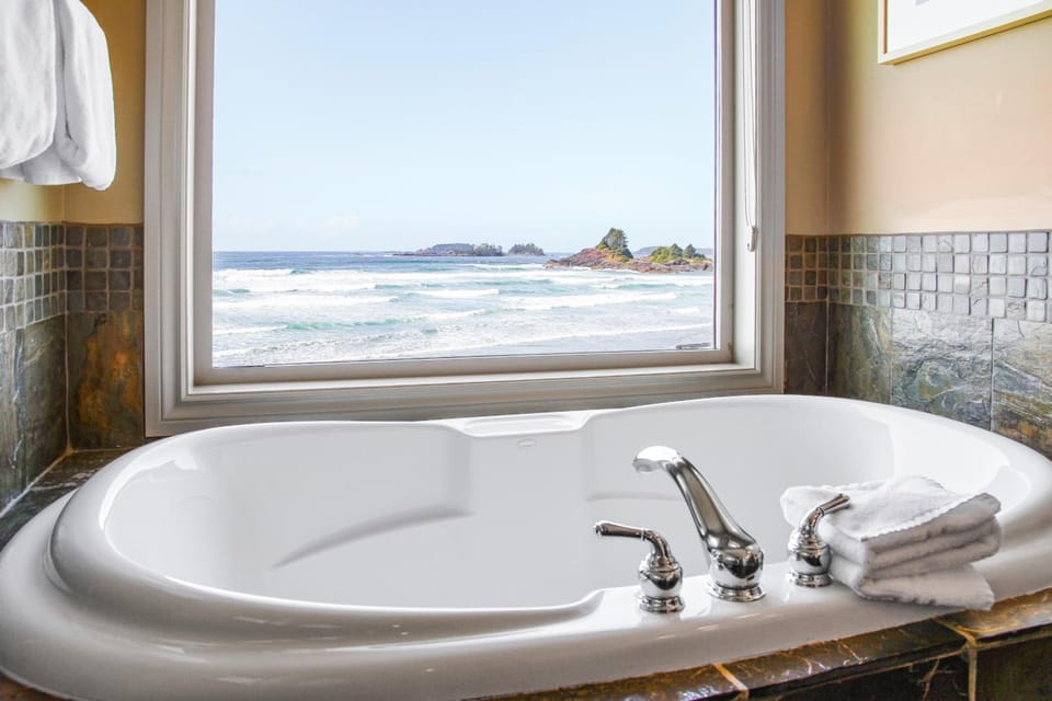 Long Beach Lodge Resort Resort in Tofino