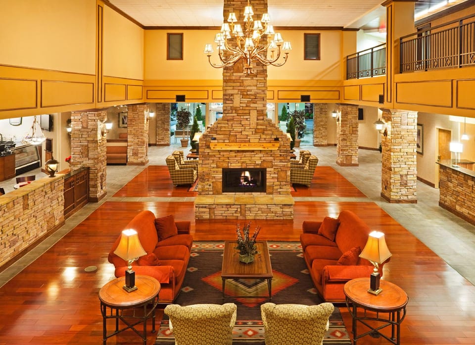 The Ramsey Hotel & Convention Center Pigeon Forge Hotel in Pigeon Forge