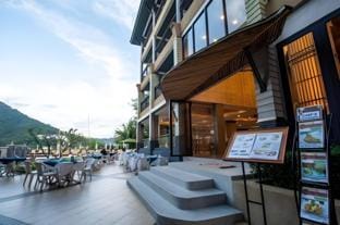 Peach Hill Resort Resort in Phuket
