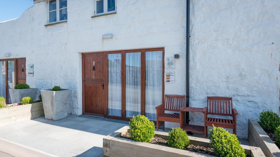 Saddle and Stable Rooms Hotel in Sennen