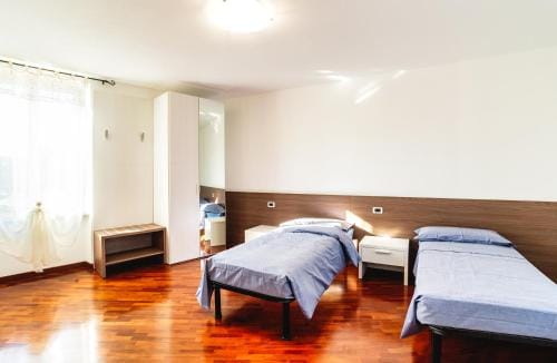 Il Roseto di Marina Inn in Como