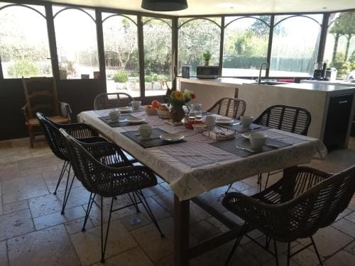 Mas de Camejean Hotel in Lambesc