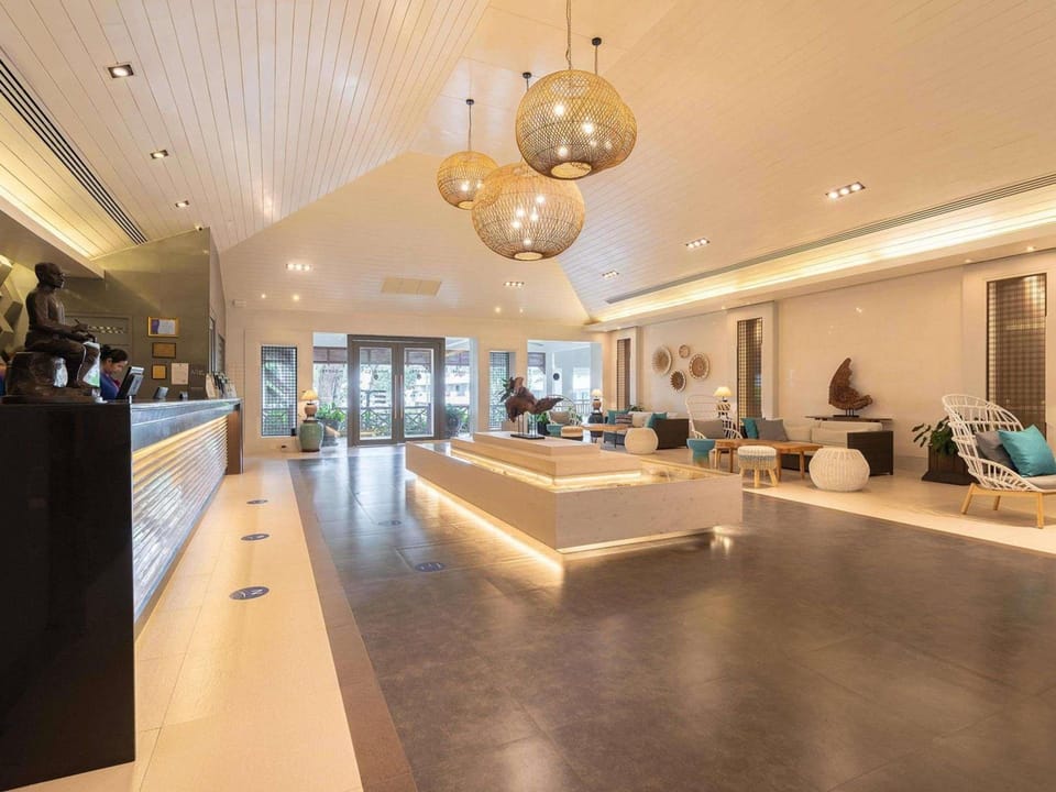 Novotel Rayong Rim Pae Resort Hotel in Chon Buri Changwat