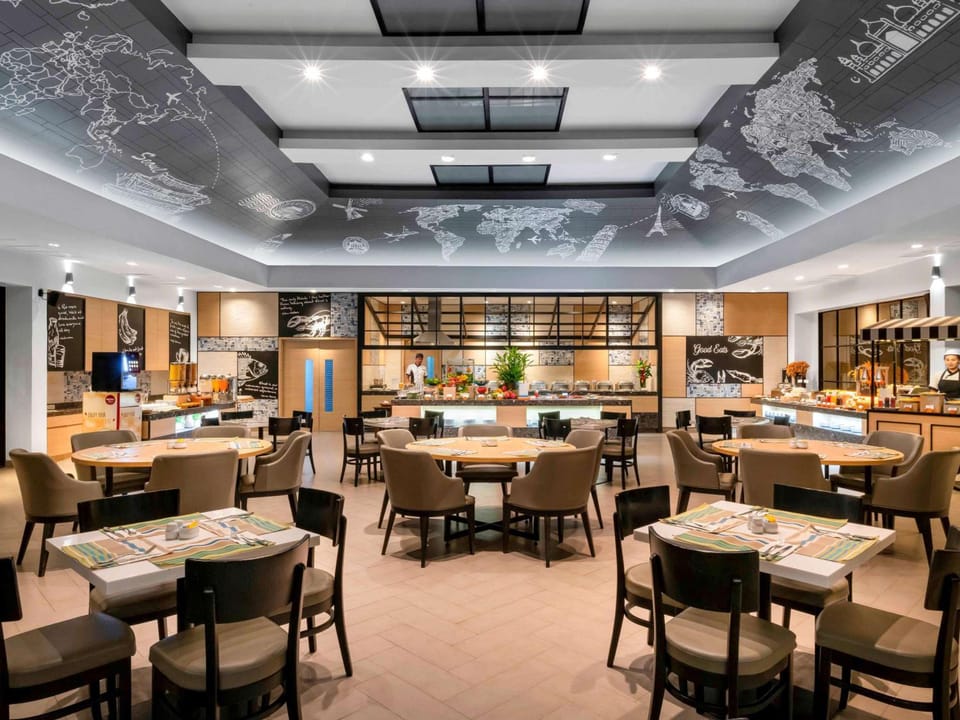 Novotel Rayong Rim Pae Resort Hotel in Chon Buri Changwat