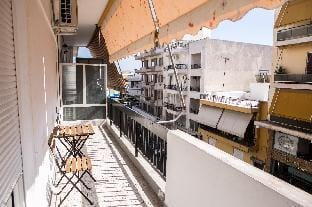  Best House,Anakreontos,Perivolaki,Nikaia,Piraeus Hotel in Piraeus Regional Unit, Greece