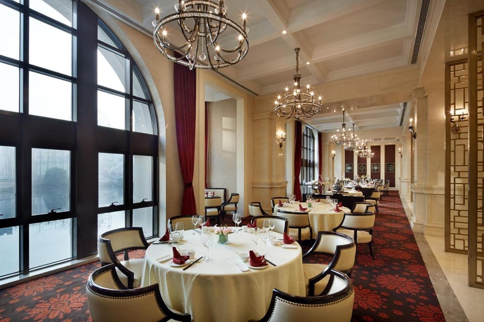 Yin Run Jin Jiang Castle Hotel Hotel in Zhejiang