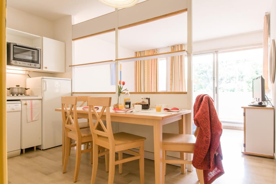 Residence Villa Livia Hotel in Cannes