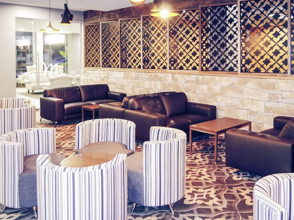 Mercure Warragul Hotel in Warragul