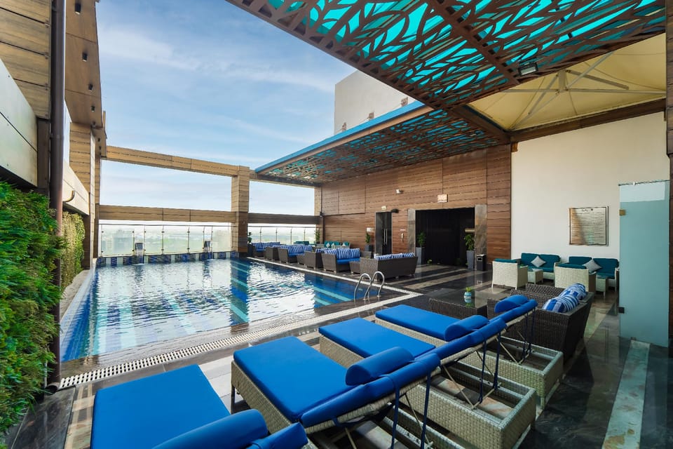 Radisson Blu Towers Kaushambi Delhi NCR Hotel in New Delhi