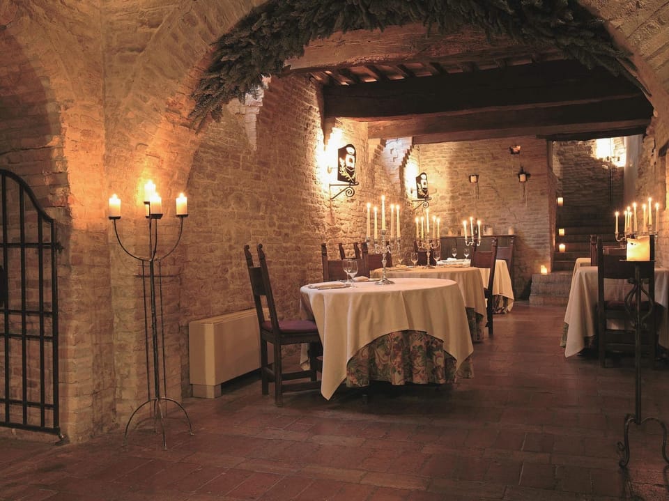 CASTELLO DI MONTEGRIDOLFO SPA RESORT Resort in Emilia-Romagna