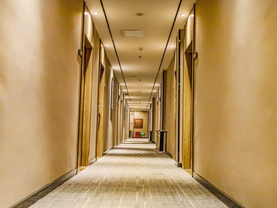 7 Days Premium Chengdu Panda Base Sanhechang Subway Station Hotel in Chengdu