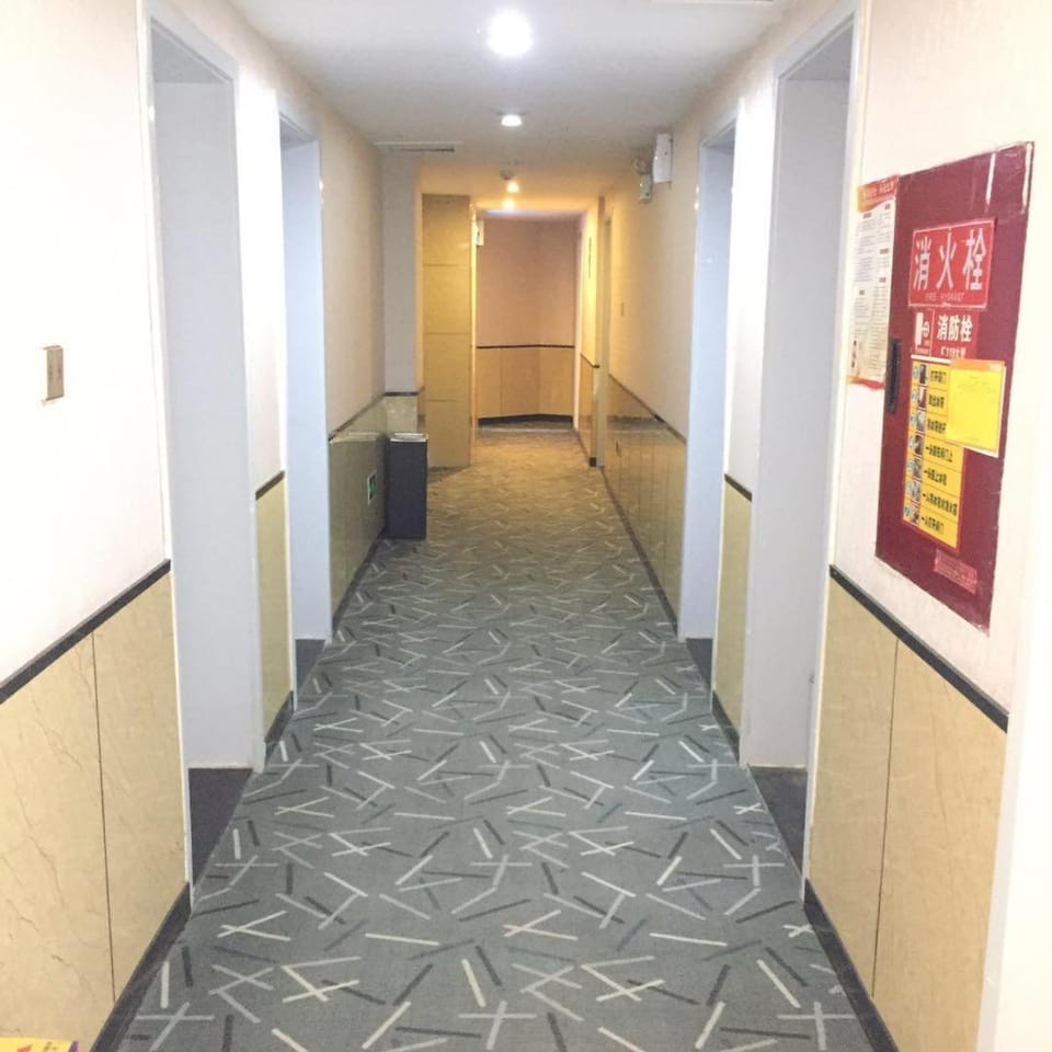 7 Days Inn  Chengdu Wuhouci Provincial Orthopedic Hospital Metro Station Hotel in Chengdu