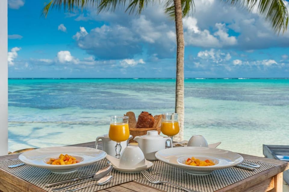 Moorea Island Beach Hotel Hotel in Moorea-Maiao