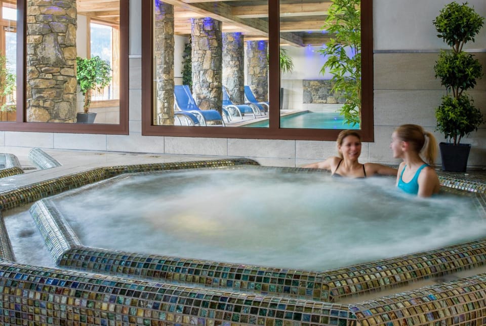 CGH Residence Boutique Les Chalets De Layssia Apartment hotel in Samoëns