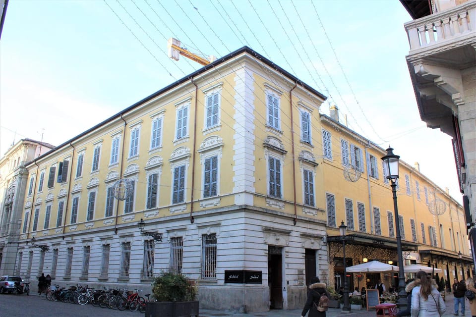 Palazzo Le Poste - Suite and Apartments Hotel in Parma