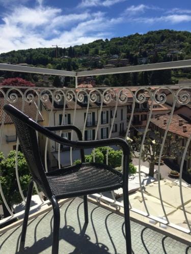 Affittacamere Caffe Nazionale Hotel in Stresa