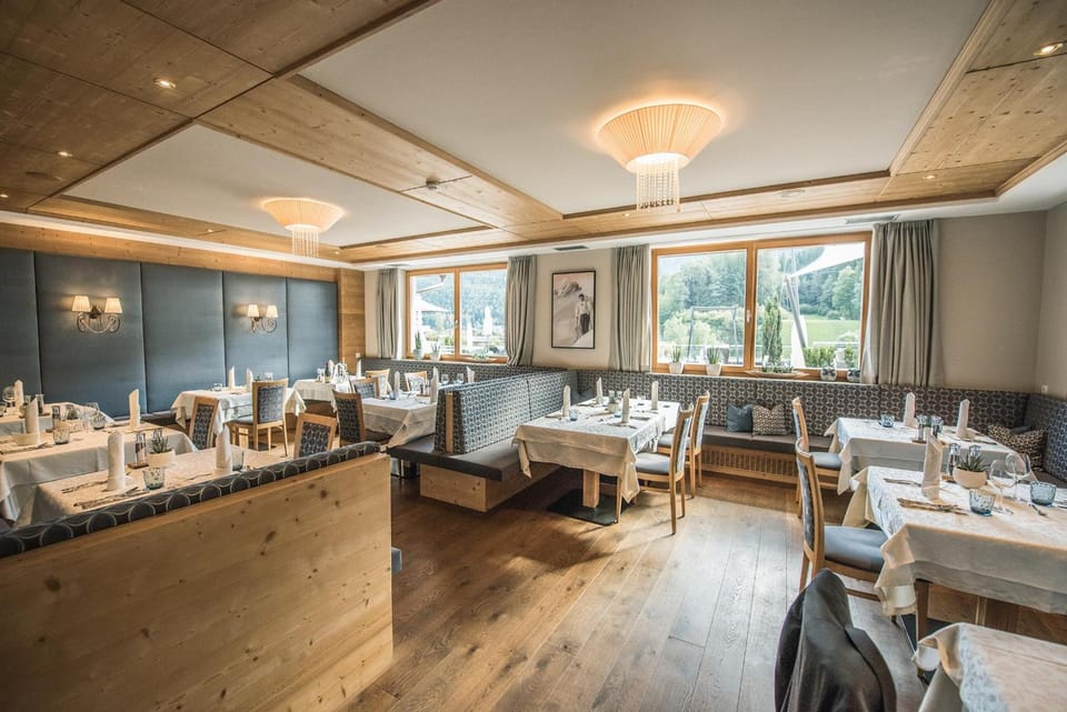 Hotel Kronblick Hotel in Trentino-South Tyrol