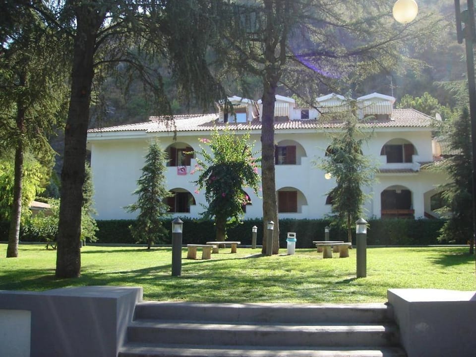 Villaggio Turistico La Mantinera - Hotel Hotel in Praia A Mare