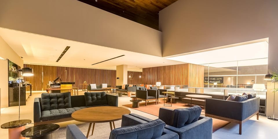 Bar/lounge