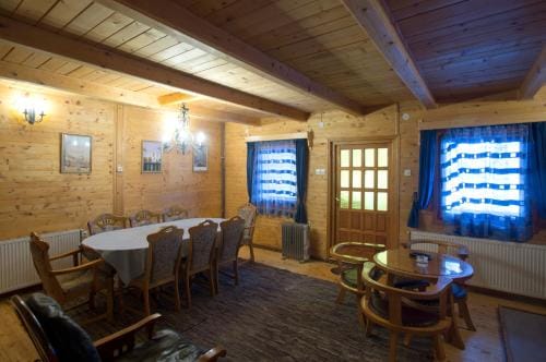 Brvnara Bjelasica Lodge in Montenegro