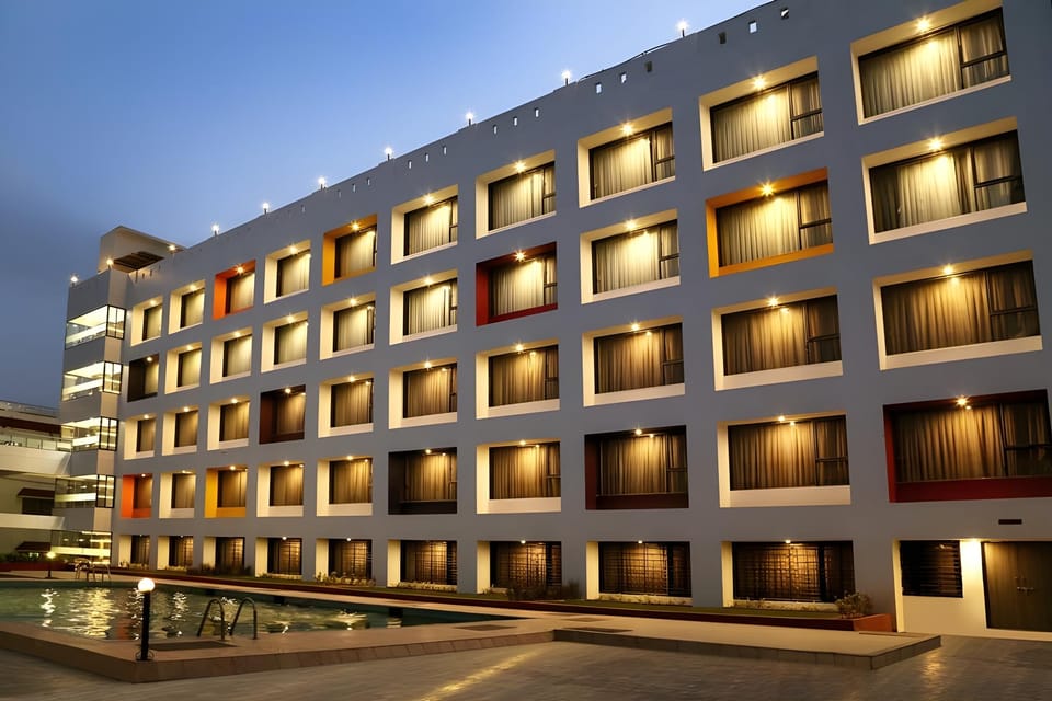 Hotel Atithi Hotel in Maharashtra
