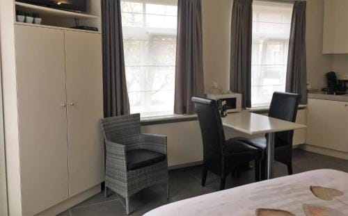 Guesthouse De Middelvelden Hotel in Mol