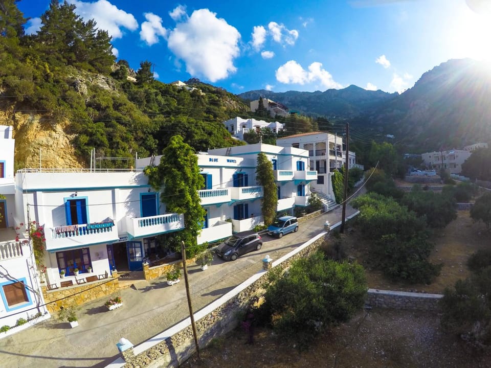 Blue Waves Studios Apartment hotel in Karpathos, 857 00, Greece