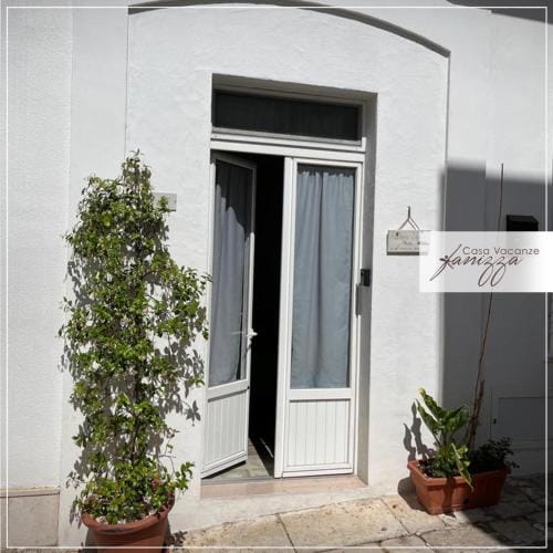 Rebecca e Sofia Stone House affittacamere Hotel in Province of Taranto