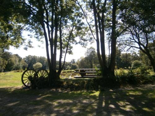 Chambre d'hote atypique "trappeur" West little ranch Hotel in Finistere