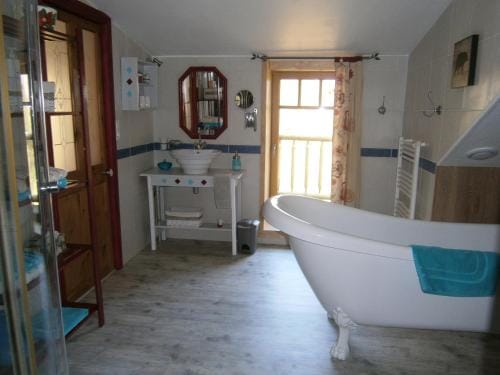 chambre d'hote atypique "West little ranch" chambre amerindienne Hotel in Finistere