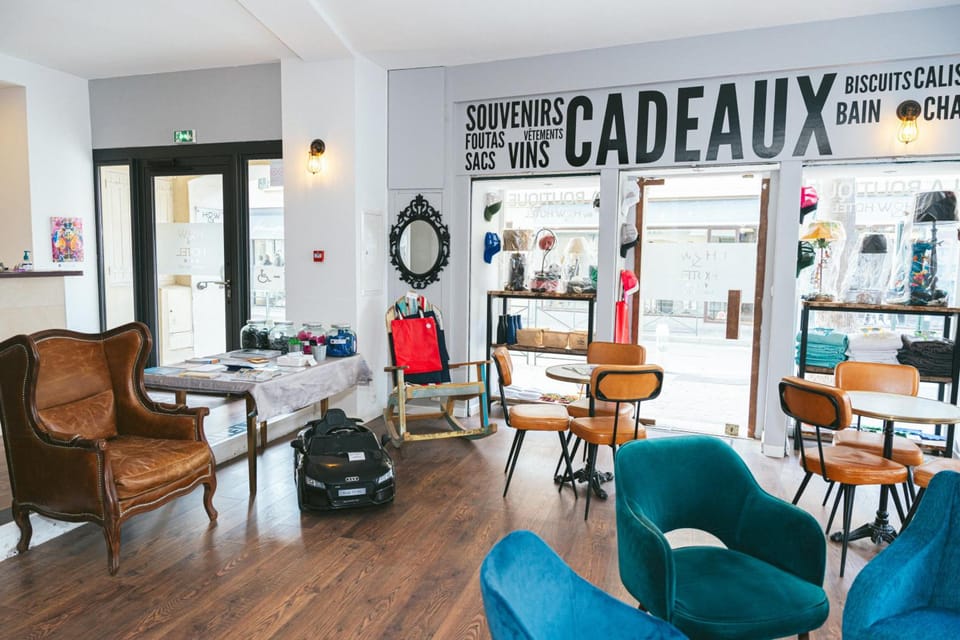 Holidays and Work Hotel in Sanary-sur-Mer