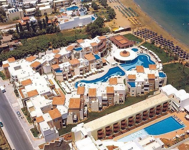 Alexandra Beach Hotel Hotel in Agia Marina